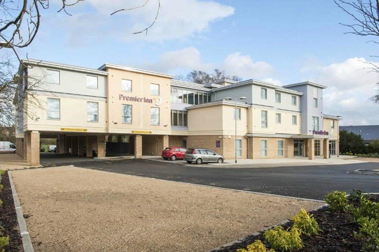 Premier Inn Premier Inn Witney Exterior foto